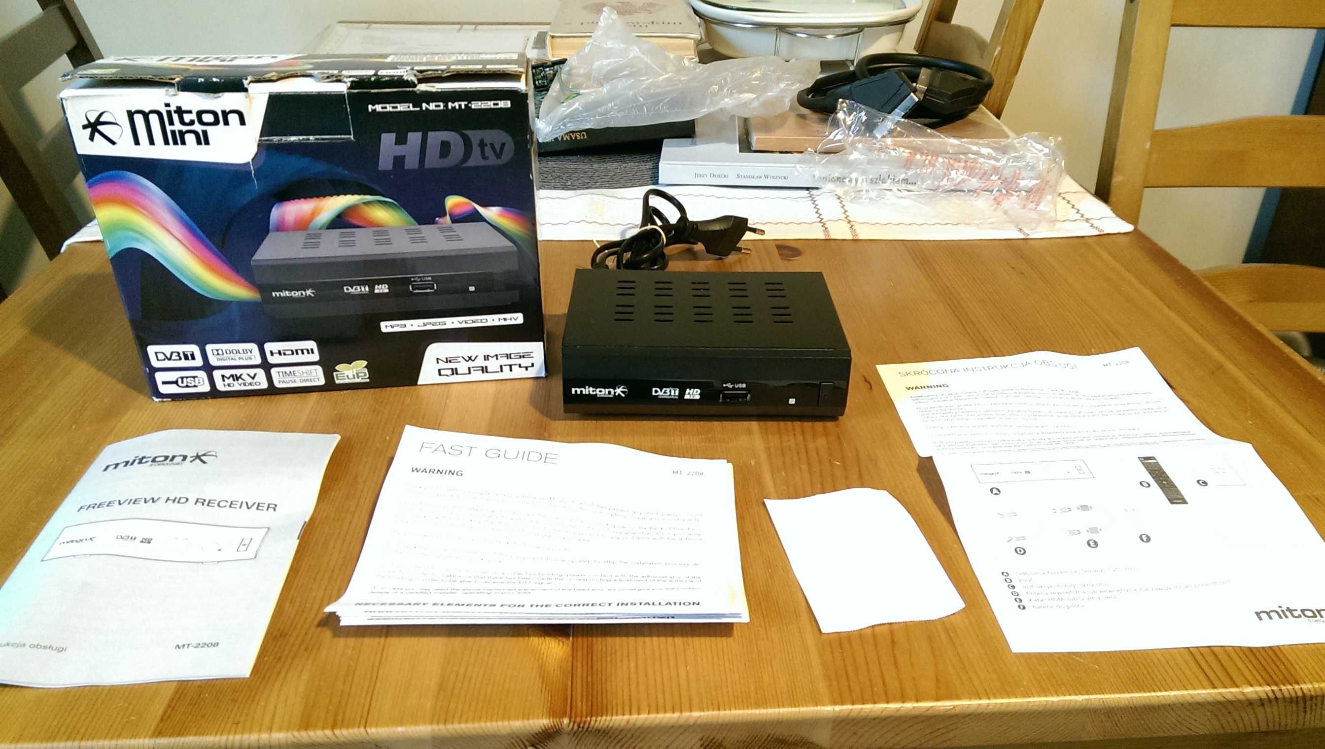 Cyfrowy Tuner MITON MINI MT-2208 Do TV naziemnej DVB-T, bez pilota;