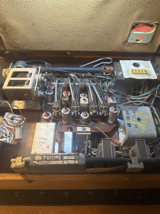 Radio antigo Phillips