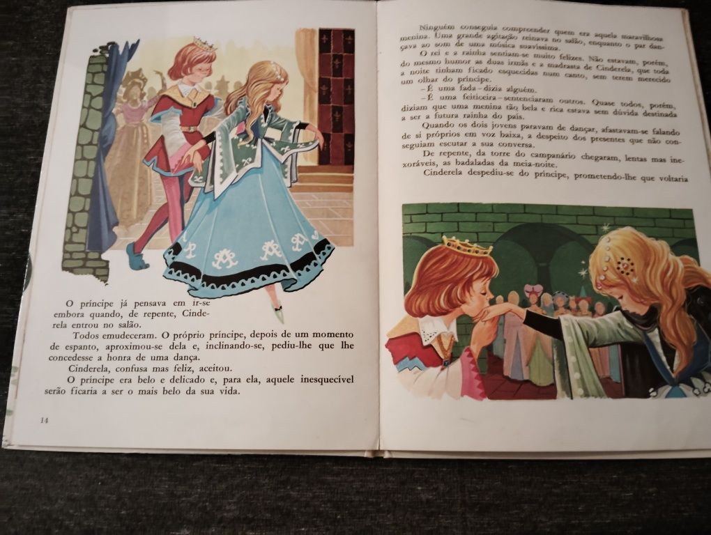 Livros Infantis Usados