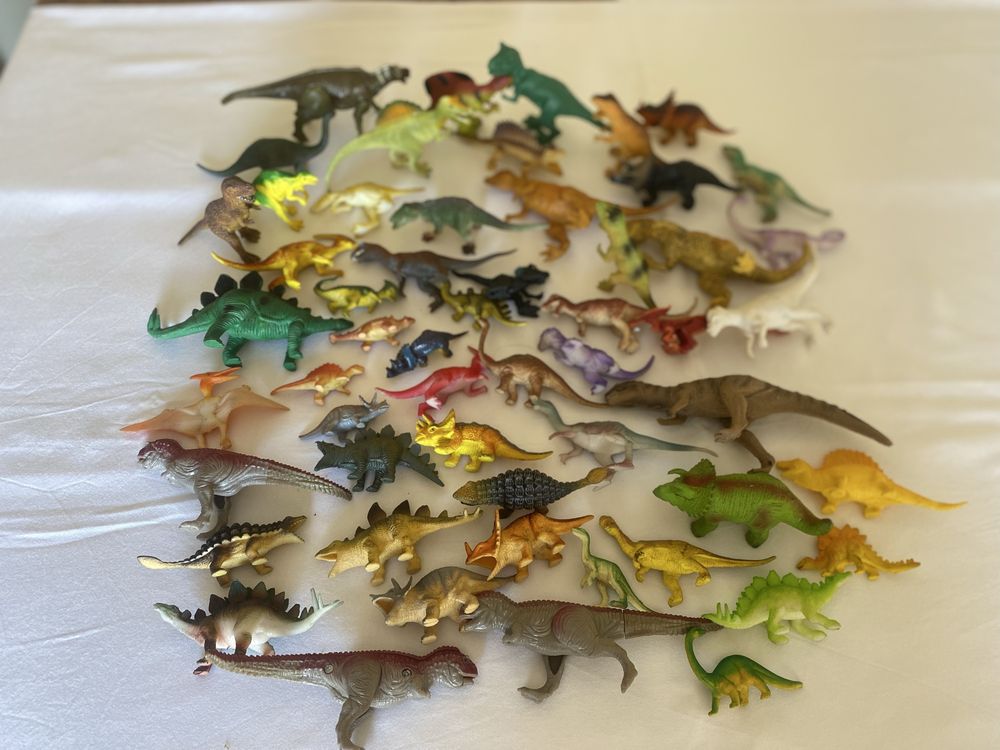 55 Dinossauros todos impecaveis