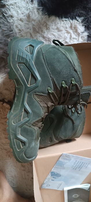 Військові ботінки LOWA