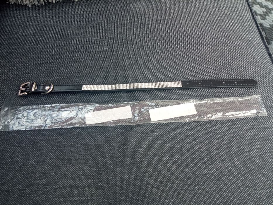 Obroża dla psa S czarna z cyrkoniami