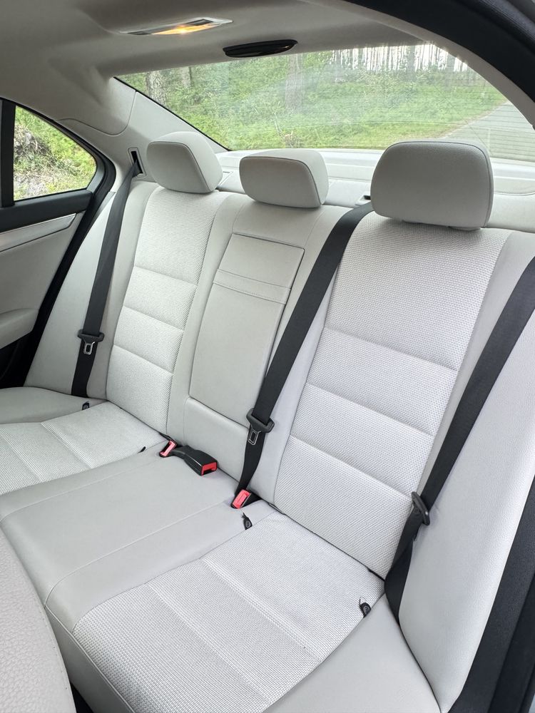 Mercedes-Benz C220 CDI Avantgarde