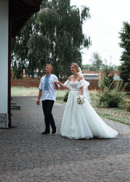 Весільна сукня (свадебное платье), сукня нареченої