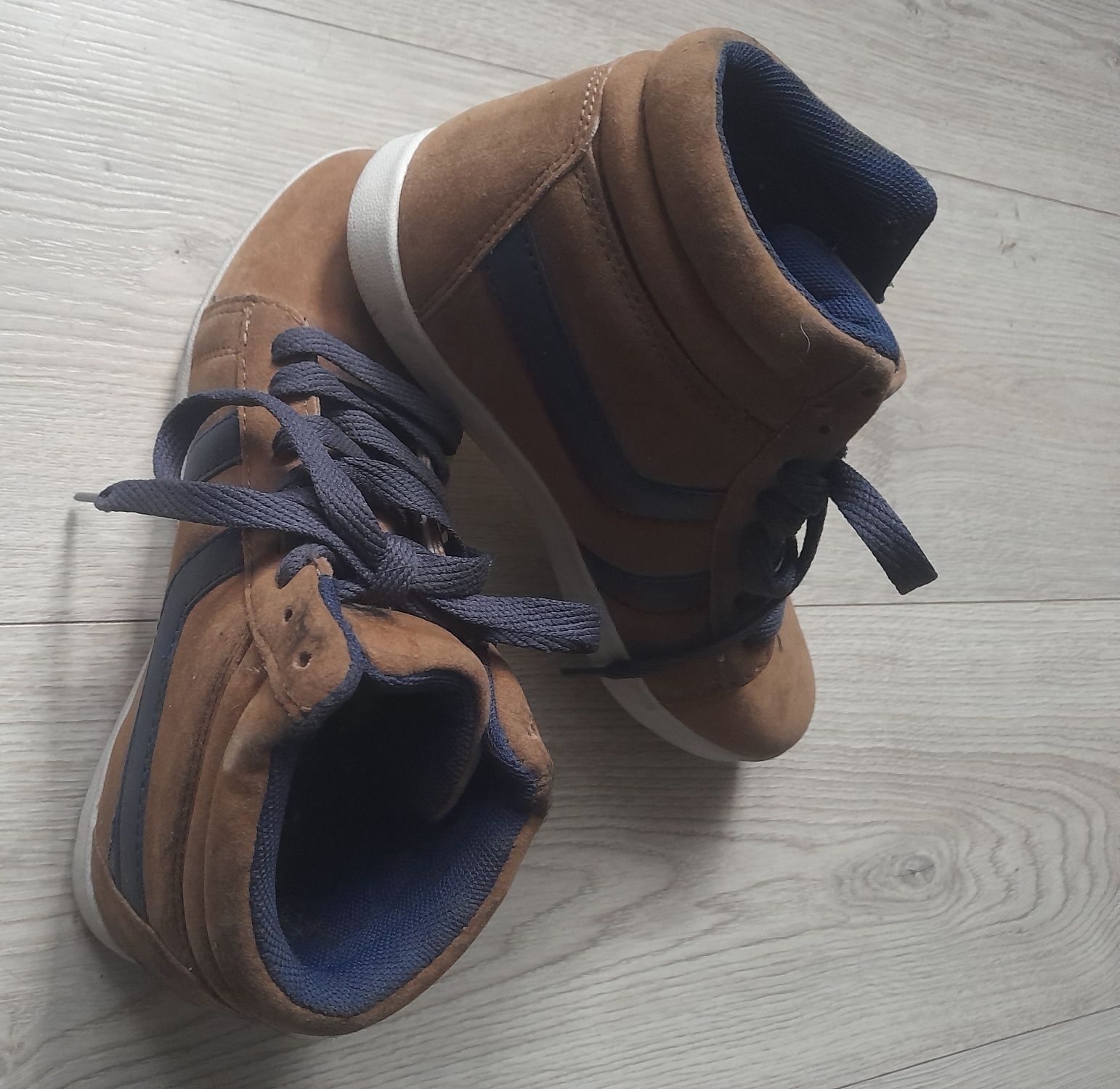 Buty jesienne Chłopiece