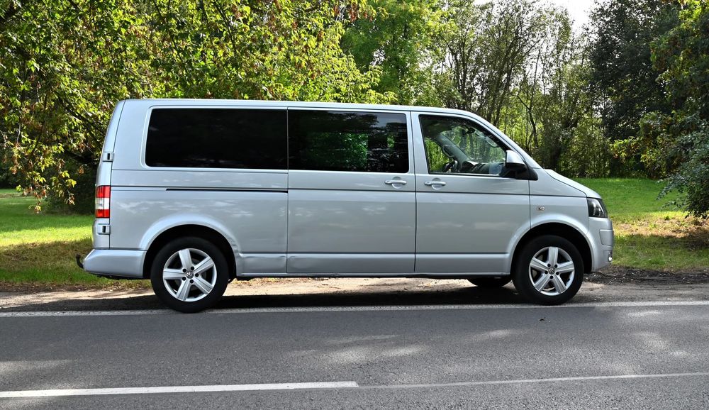 Volkswagen transporter  5 osobowy Skóra Tempomat Automat