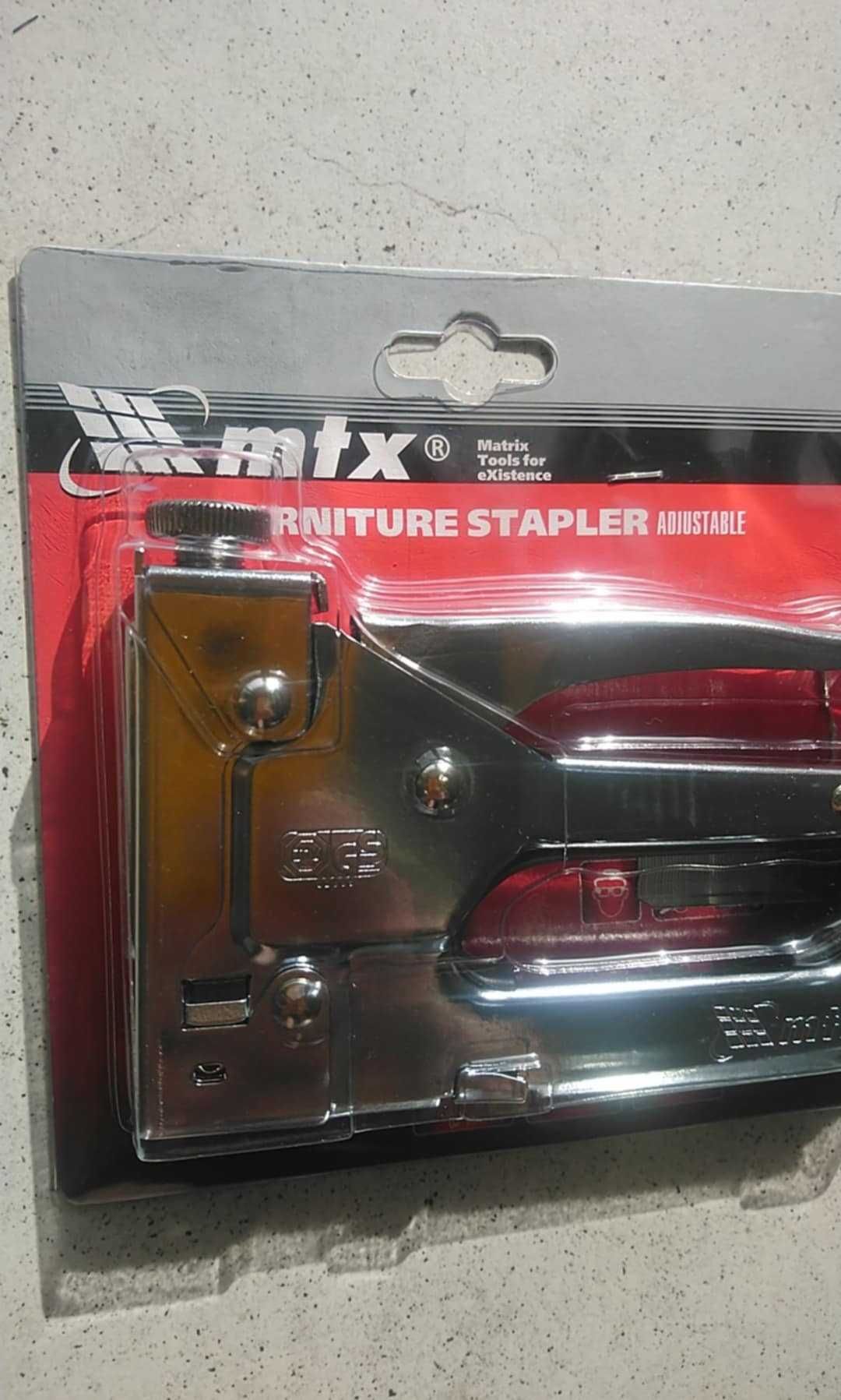 Zszywacz tapicerski metalowy