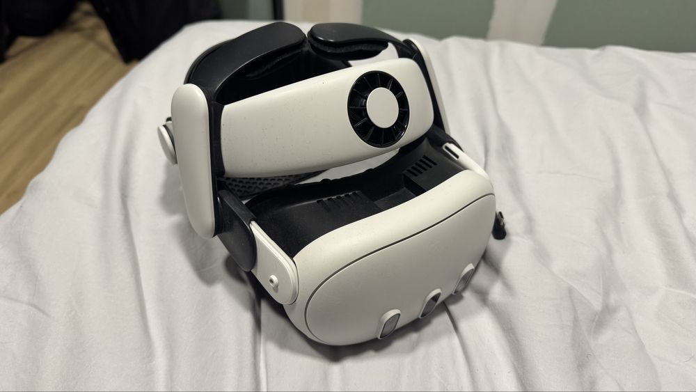 Meta quest 3 128gb + Bobovr s3 pro head strap