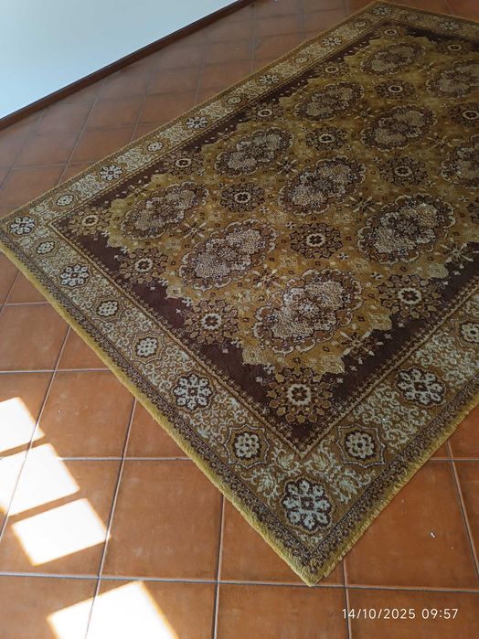 Carpeta de lã 2,,80 x 1,90