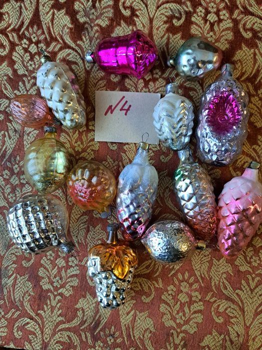 Игрушки елочные из  бывшей страны СССР, конец 50 - начало 60 г