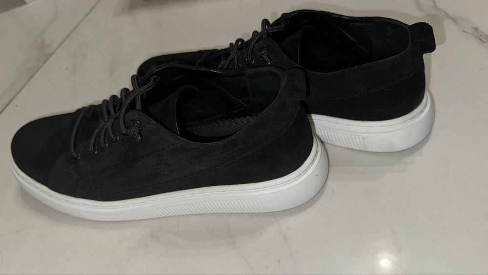 Лофери чоловічі замшеві