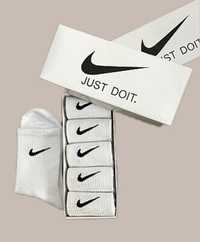 Skarpety Nike białe 5 par rozmiary  36-44