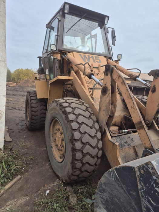 Продам фронтальний навантажувач Case W15