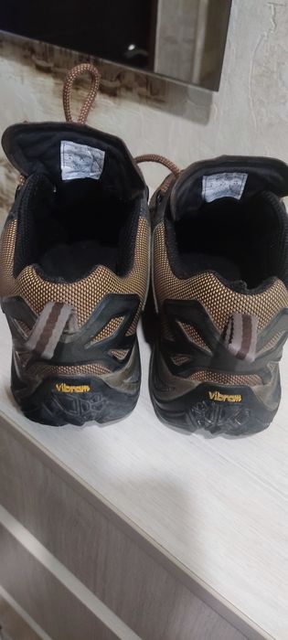 Merrell vibram кроссівки