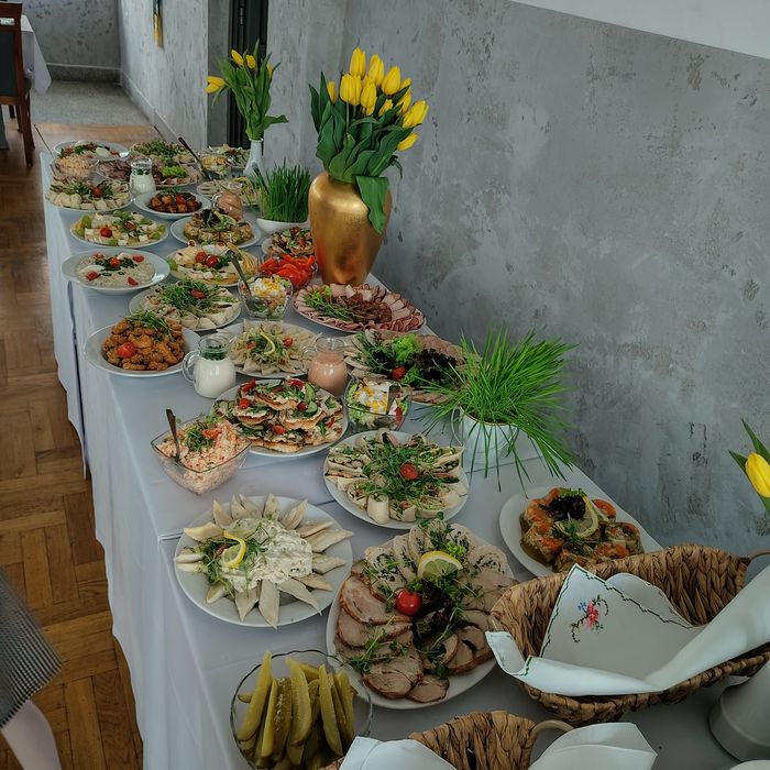 Catering Komunie św. Wesela Urodziny Rocznice  Kucharz do wynajęcia
