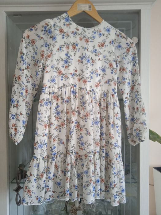 Плаття для дівчинки 6-7 років