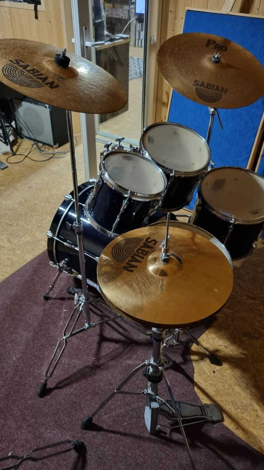 YAMAHA STAGE CUSTOM bass drum 20" - komplet + talerze SABIAN B8Pro