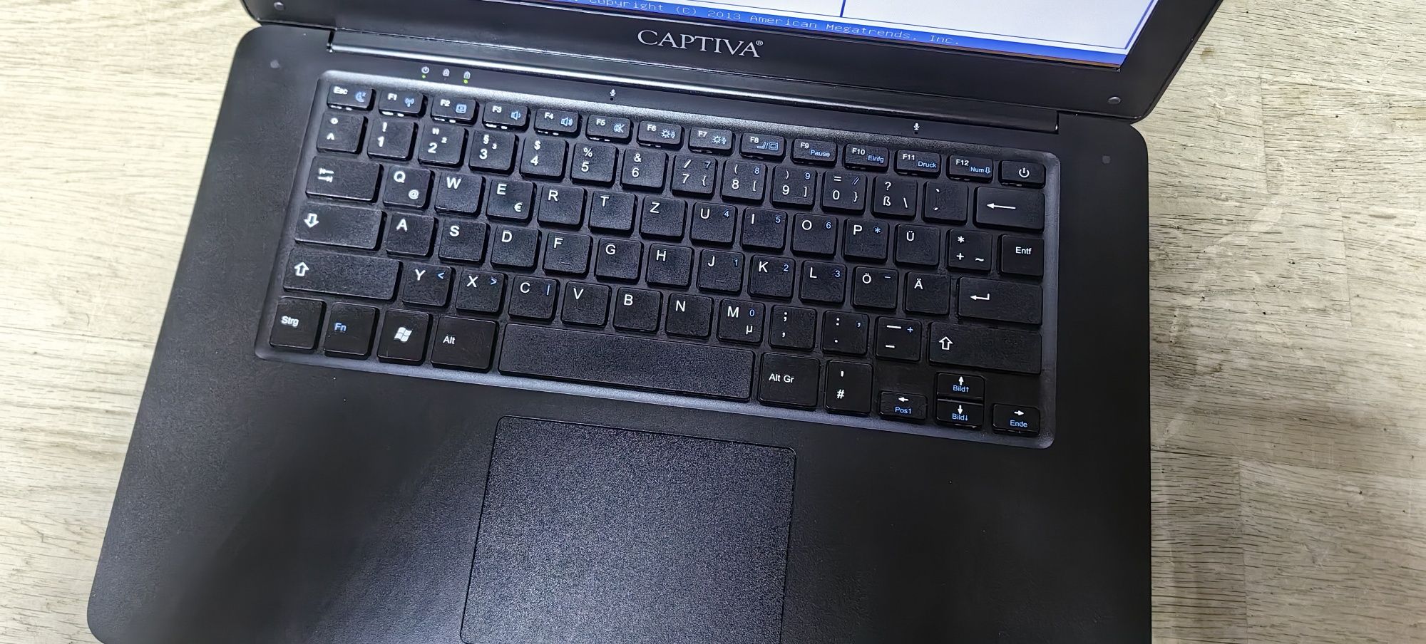 Ноутбук Captiva 14"/Atom z3735F! Ram 2Gb /SSD 32Gb