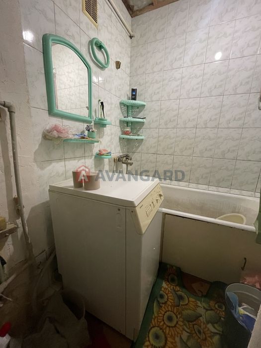 Продам 2 кімнатну квартиру Є Відновлення