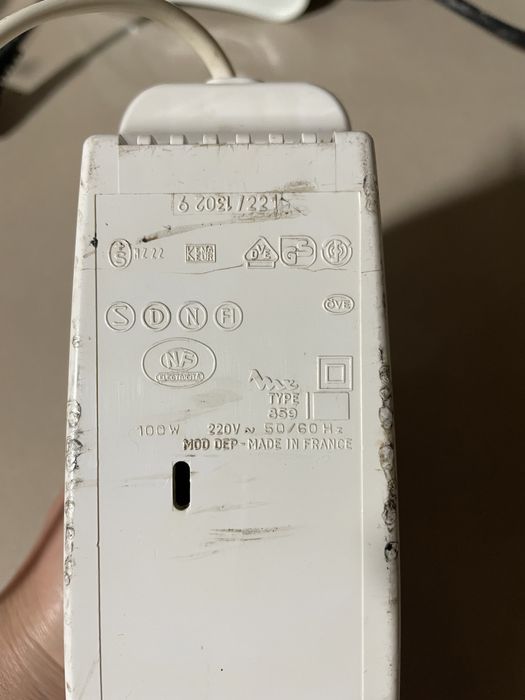 Faca electrica Moulinex - como nova, usada poucas vezes