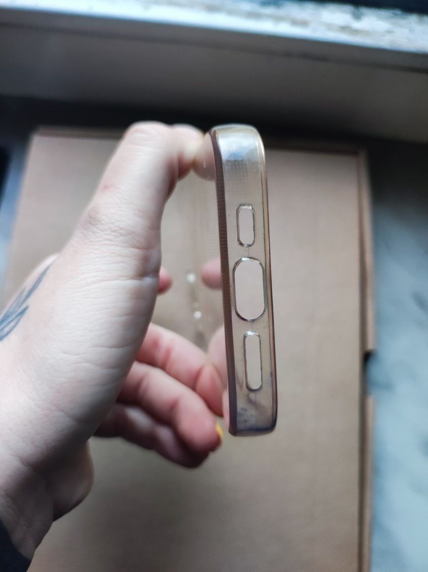 Przezroczysty case etui iphone 13