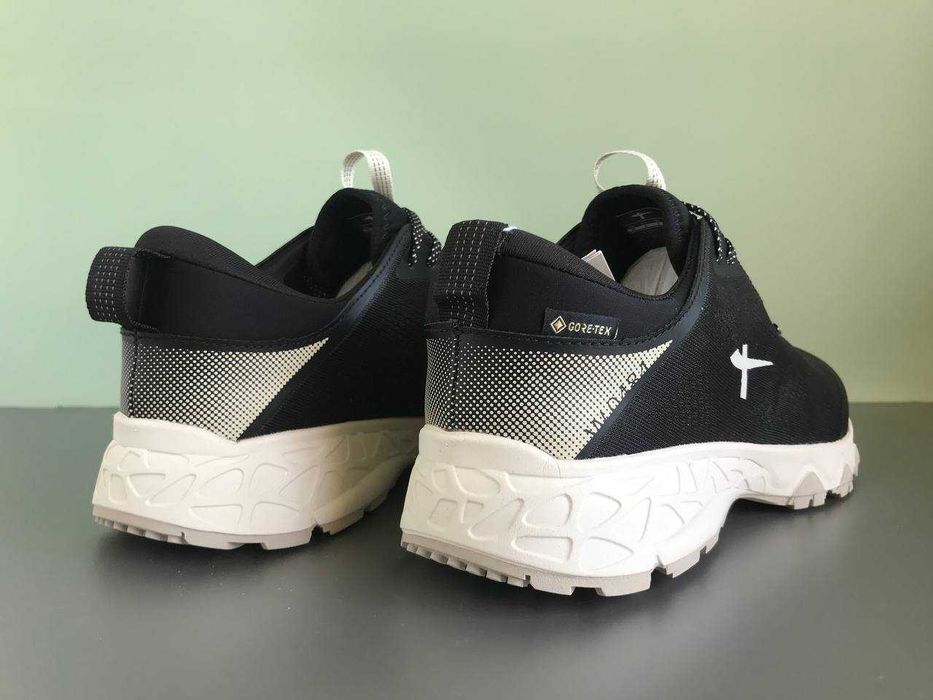 Кросівки Tamaris Active Gore-tex 38 р
