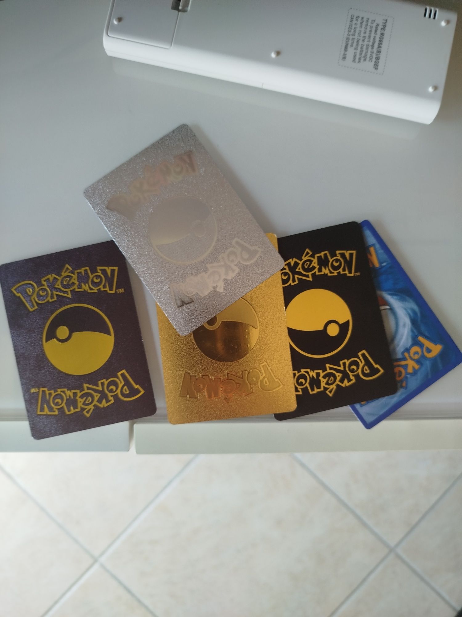 200 Cartas Pokémon