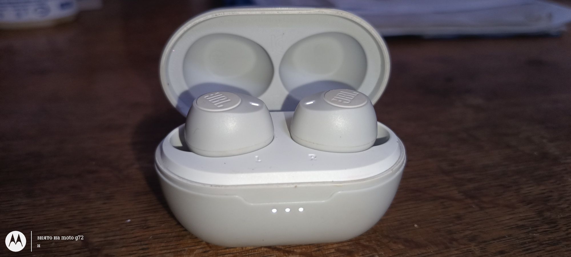 Бу навушники JBL TUNE115TWS