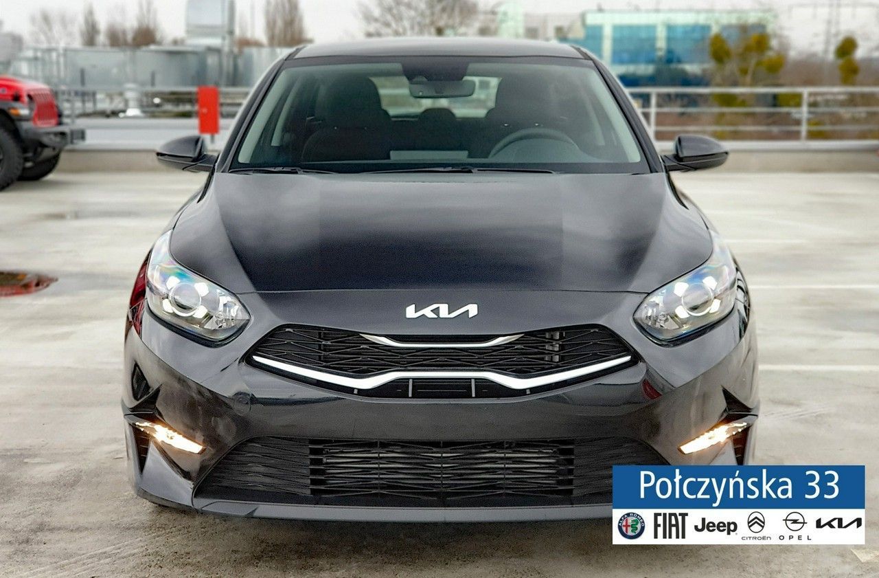 Kia Ceed 1.0 T-GDI 120KM 6MT| Wersja M | Black Pearl | MY23