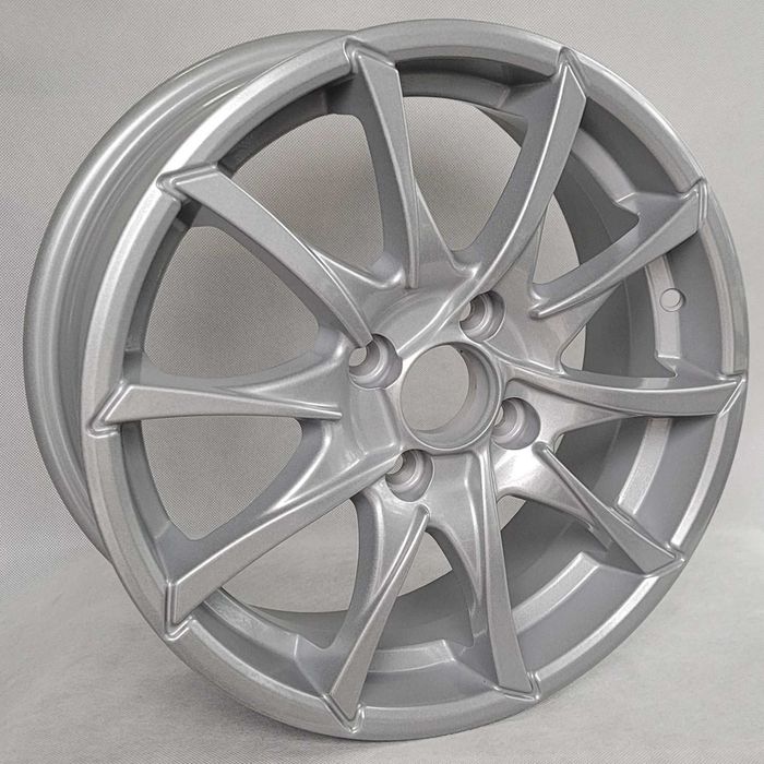 Felgi 15 Toyota Yaris 3 Hyundai i20 Suzuki Swift Kia Rio Mazda 2 54,1