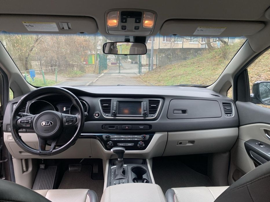 Автомобіль KIA SEDONA 2017