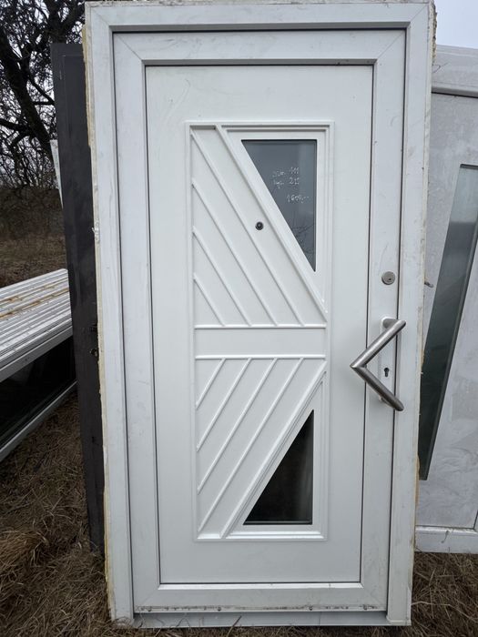 Drzwi zewnetrzne białe plastikowe 215x111 (palacowe, demontaz, wyslka)