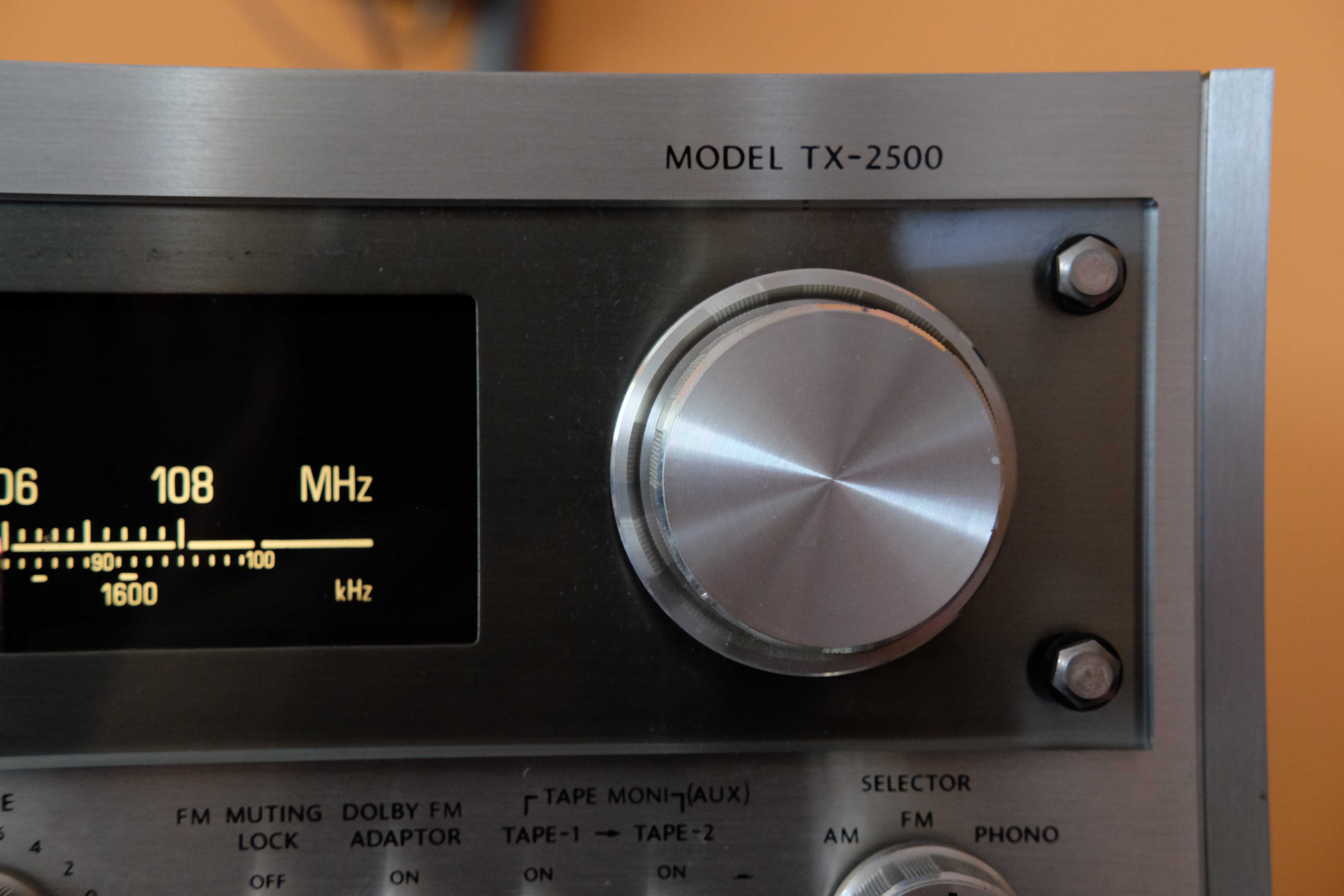 Amplituner ONKYO TX- 2500  2x40 Watt / 4 Ohm  1977 / 1978