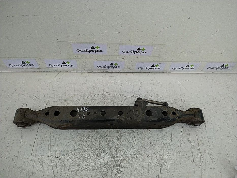 Braço Suspensão Tras Direito Nissan Qashqai / Qashqai +2 I (J10, Nj10,
