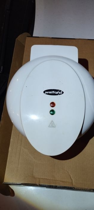 Кексниця для випікання кексів