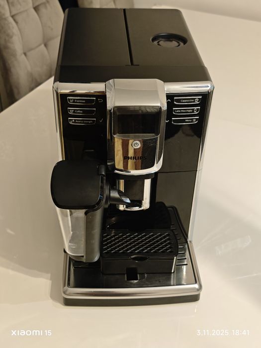 Ekspres Philips Latte Go EP5340/10