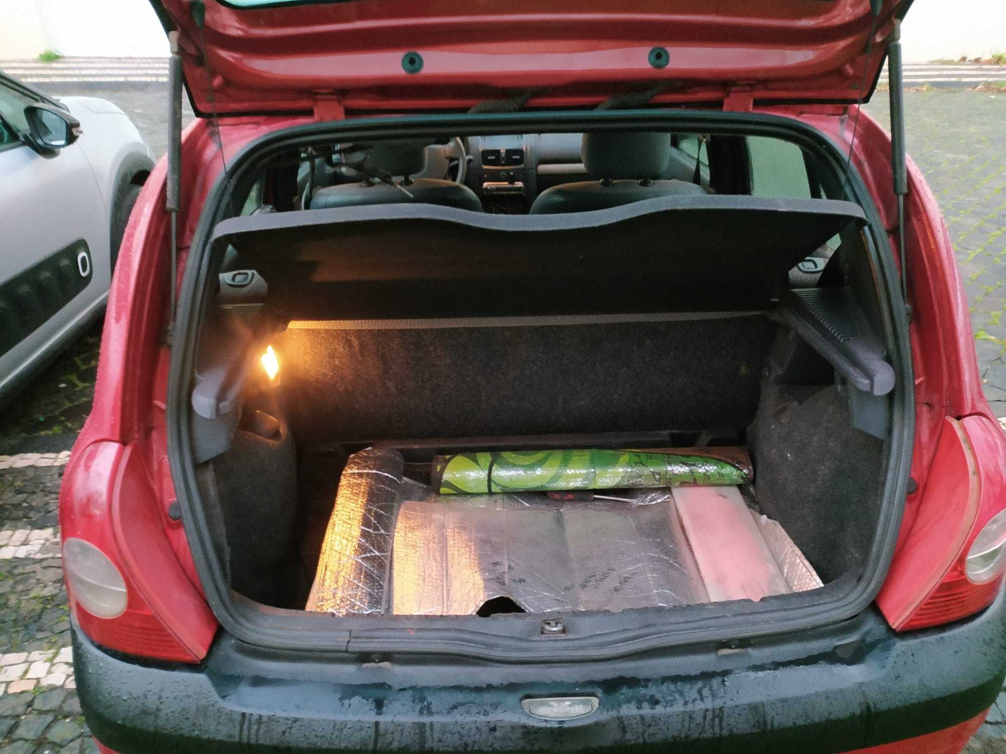 Renault clio 1.2 ano 2003 bom estado