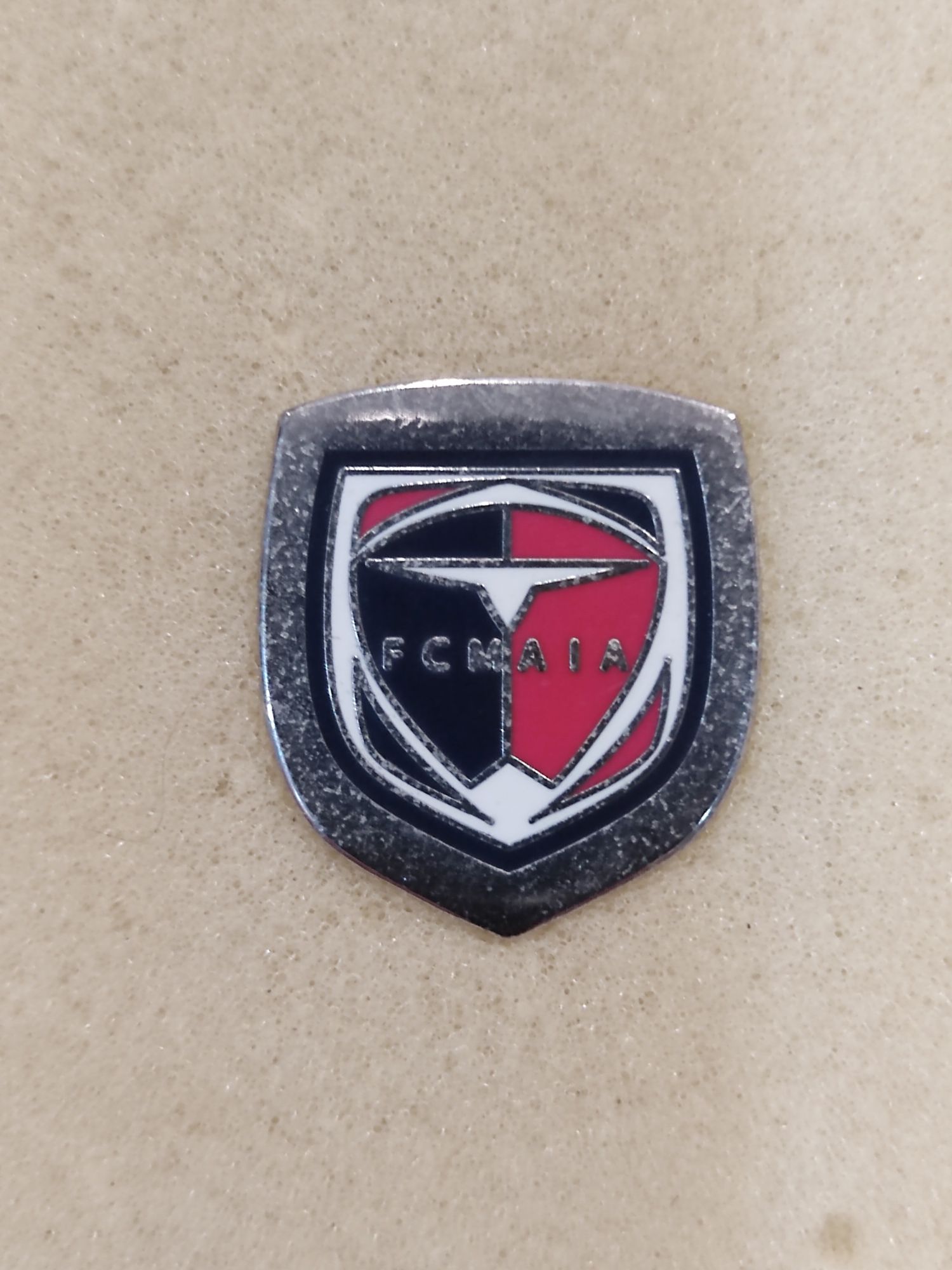 Pin / emblema do Futebol Clube da Maia