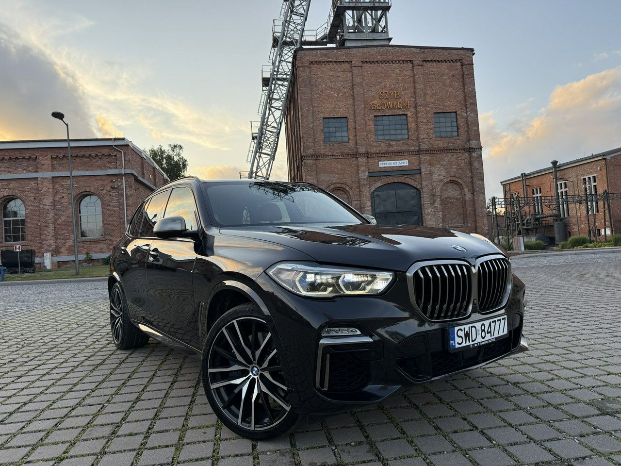 BMW X5 M Salon PL. VAT 23%. Serwis ASO