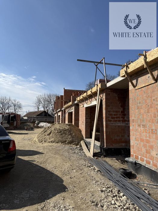 Продаж 2-поверхового Таунхауса у с. Біла