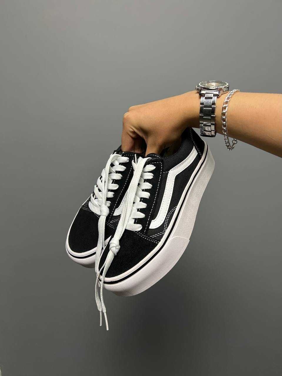 оригінальні кеди Vans Old Skool Black/White Platform