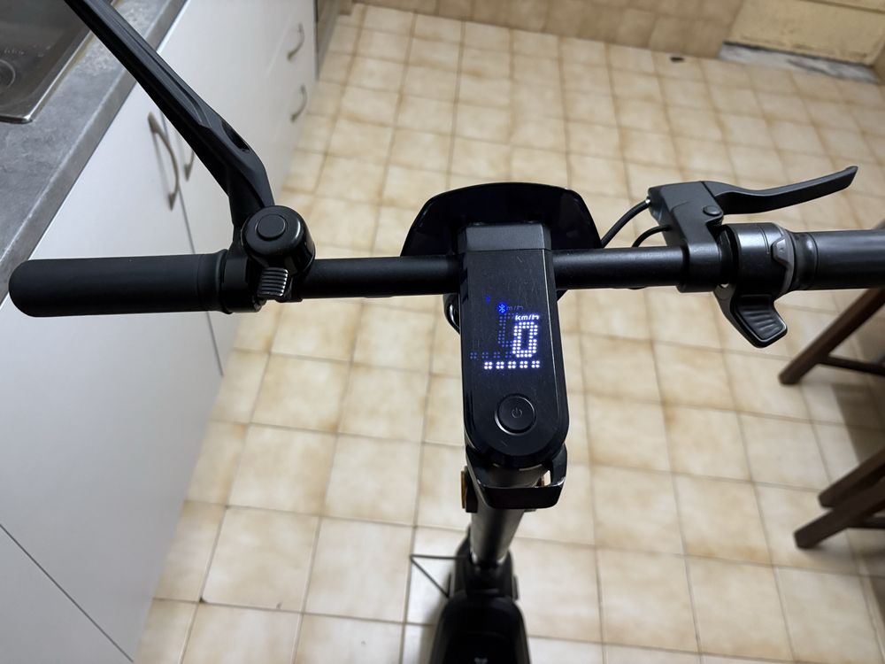 Vendo trotinete elétrica NIU KQI 3 SPORT