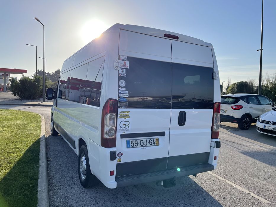 Fiat Ducato 9 lugares