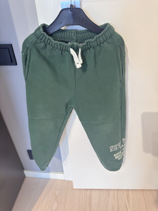 Продам костюм тройку Zara на хлопчика 5-6р