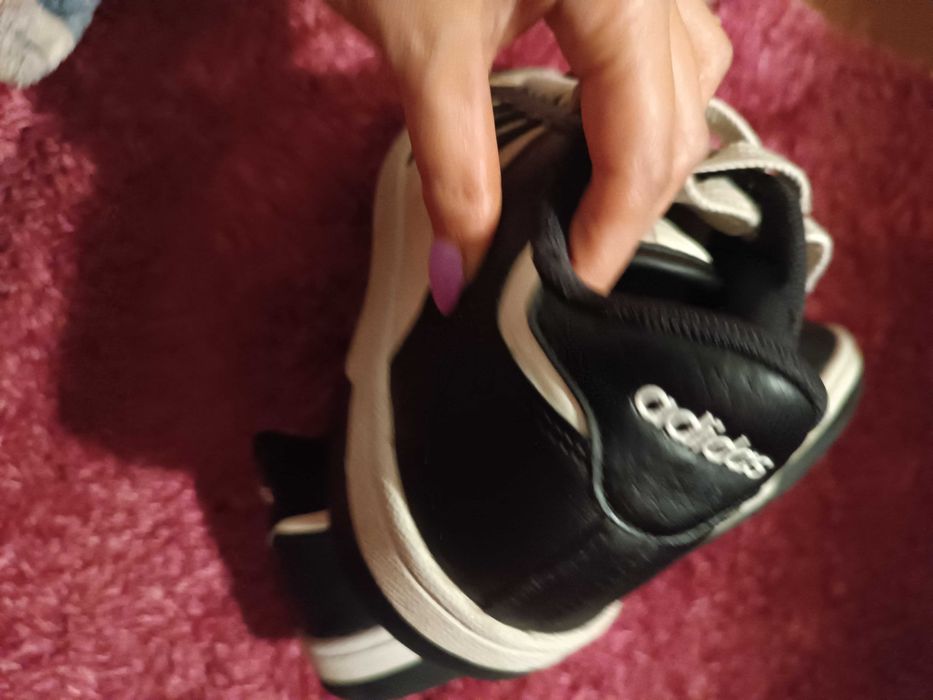 Sapatilhas adidas tamanho 37