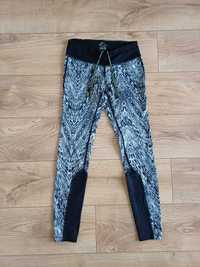 Legginsy sportowe firmy Nike rozmiar XS 34