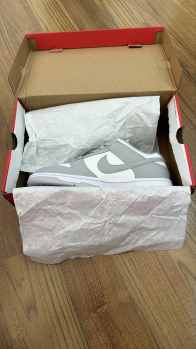 Nike dunk cinza 38.5