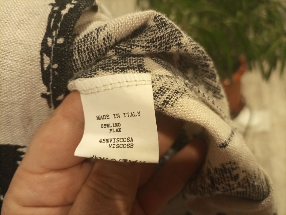 Платье из плотного льна.