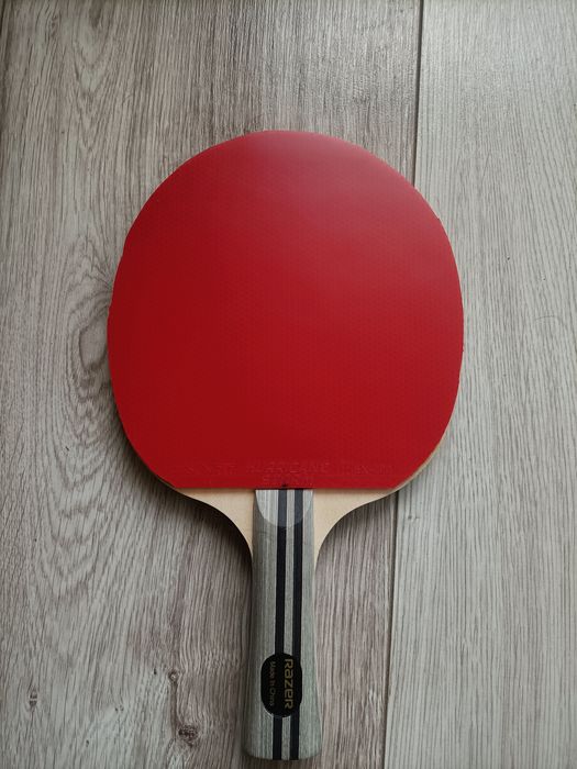 Nowa rakietka do tenisa stołowego