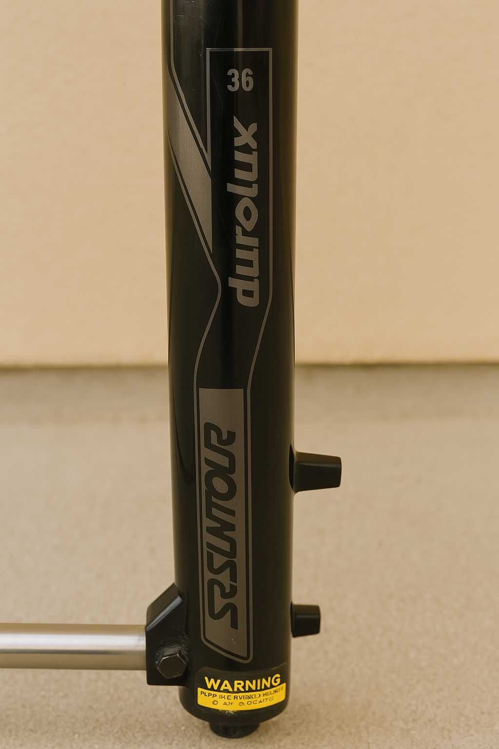 Widelec SR SUNTOUR DUROLUX Boost EQ R2C2 PCS 160mm 27.5 15QLC2Ti-110